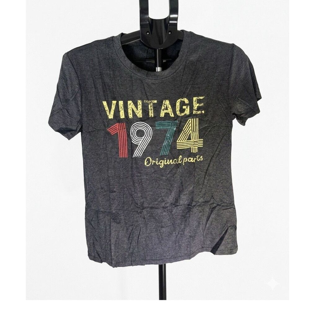 Vintage 1974 Graphic Print Gray Crew Neck Short Sleeve T-Shirt Size S